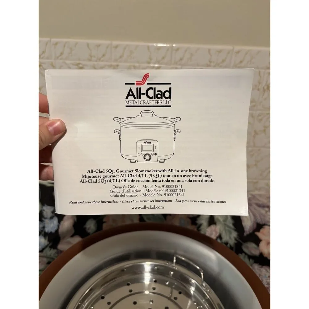 All-Clad 5qt Crock Base and lid ONLY *NO CROCK